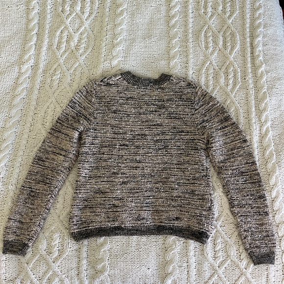 Preppy Blair Waldorf Grey and White Cardigan - Picture 6 of 6